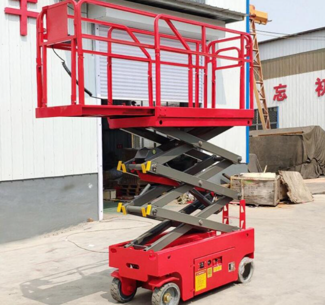 措美移动剪叉式升降机